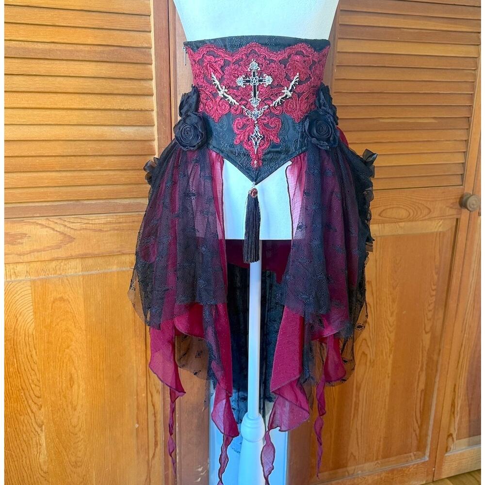 Devil Fashion Gothic Victorian Vampire Red Black Rose Cross Cincher Overskirt - Picture 9 of 13